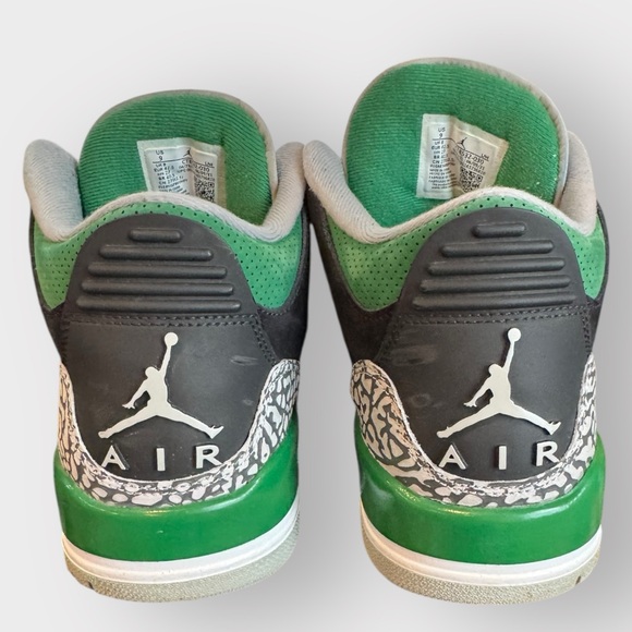 Air Jordan 3 Retro Pine Green Black Green (2021) Men’s 9 - Picture 7 of 14